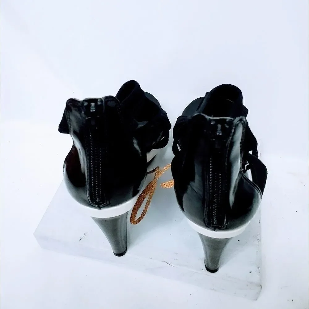 Vera Wang Svettie Black Platform Wedges 9.5